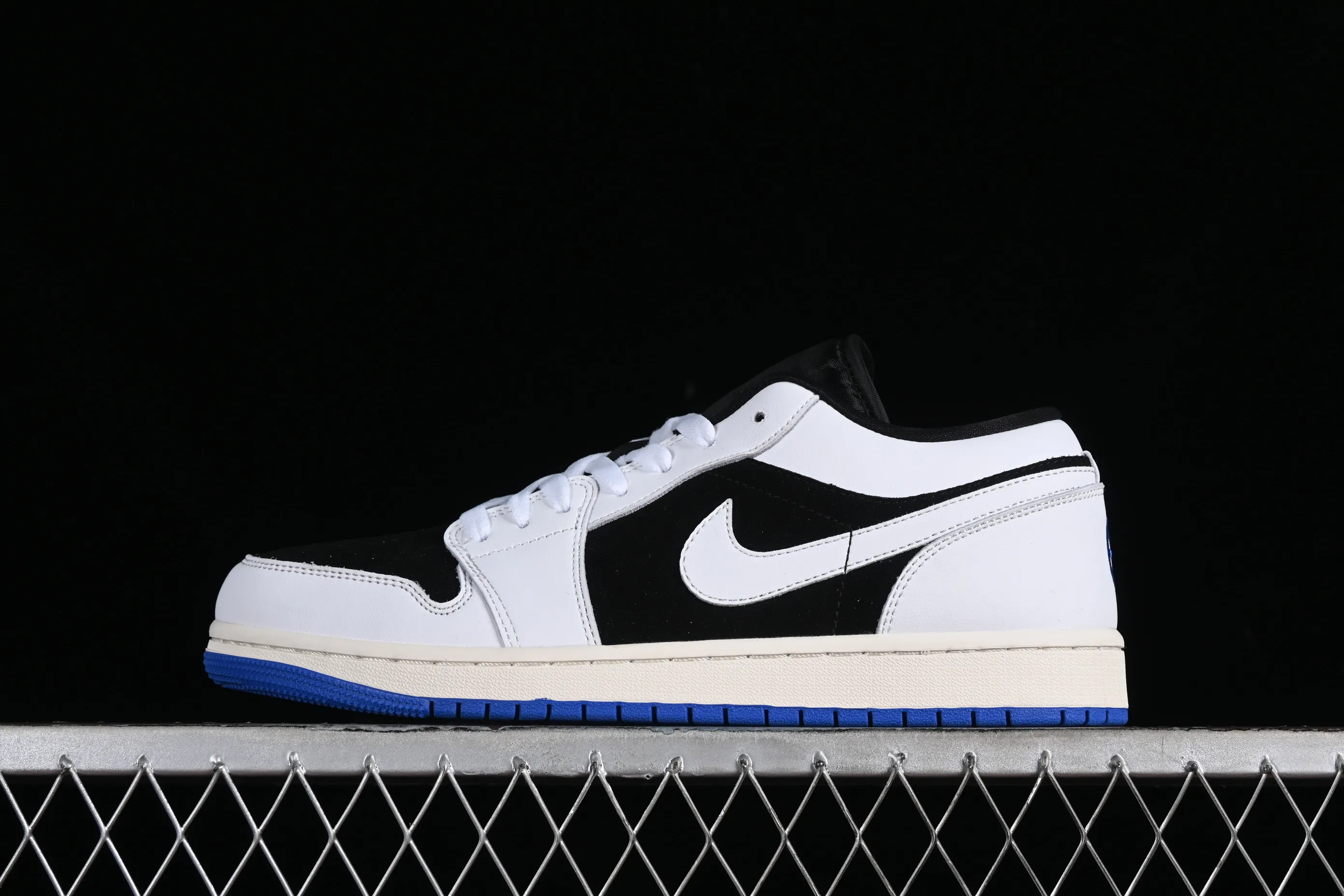 All categories Air Jordan Jordan series basketball shoes Air Jordan 1 Low Air Jordan 1 Low "Quai 54" AJ1 Joe 1 white black blue low-top cultural casual sneakers HQ0764-001